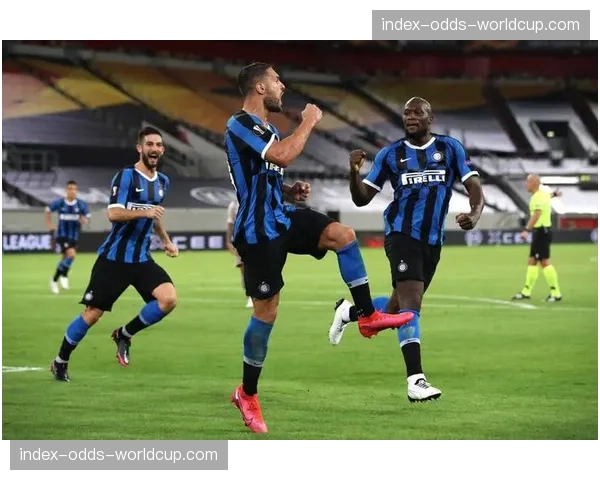 国际米兰迎战AC米兰，意甲冠军争夺或于本月尘埃落定