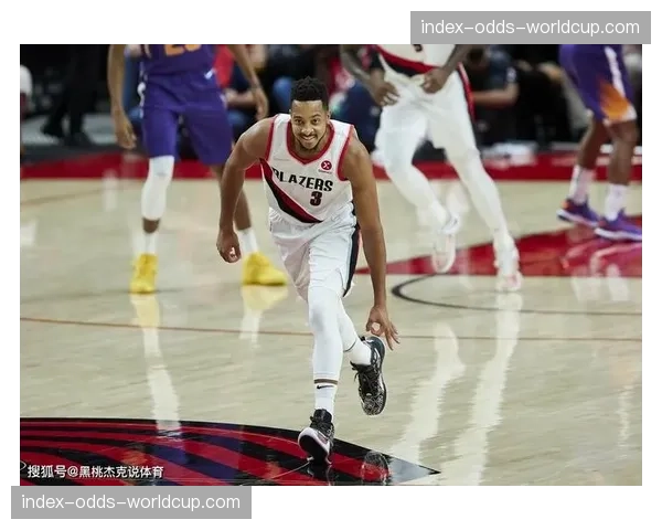 开拓者二次进攻得分18.4联盟第一，助攻率61.6%排名第18